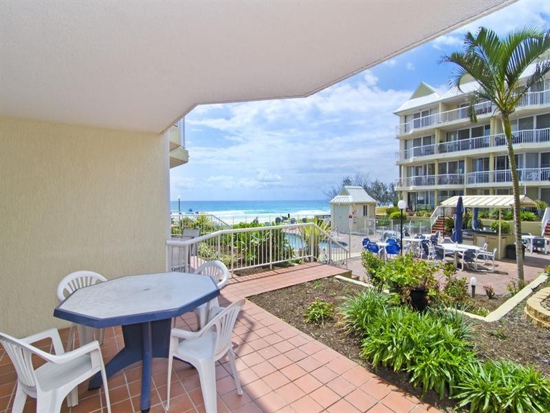 10/329 Golden Four Drive, Tugun QLD 4224