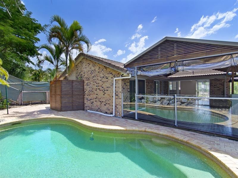 85 Clives Circuit, Currumbin Waters QLD 4223