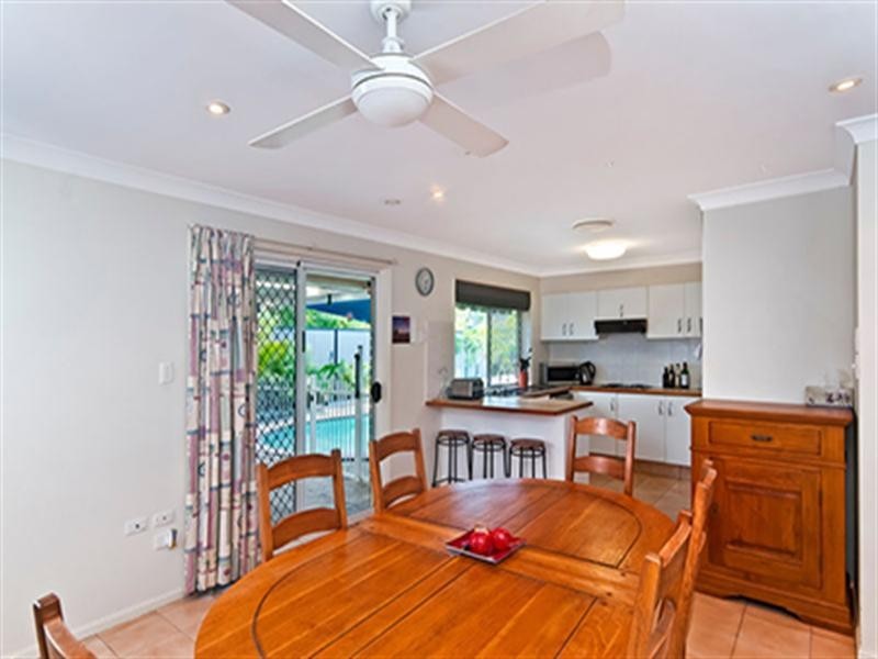 188 K P McGrath, Elanora QLD 4221