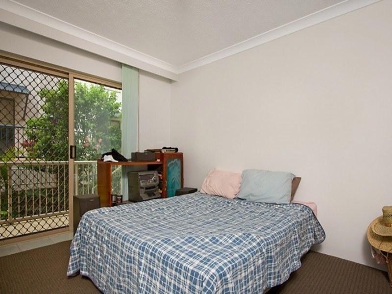 19/15-17 South Street, Kirra QLD 4225