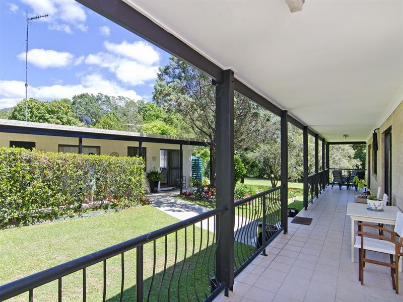 8-10 Camphorlaurel Court, Tallebudgera Valley QLD 4228