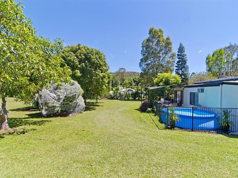 8-10 Camphorlaurel Court, Tallebudgera Valley QLD 4228