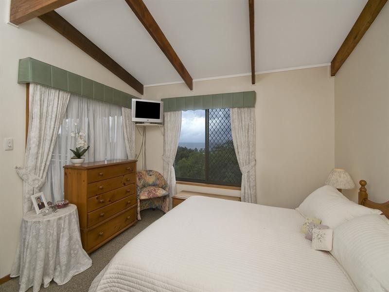 7 Lansell Avenue, Currumbin QLD 4223