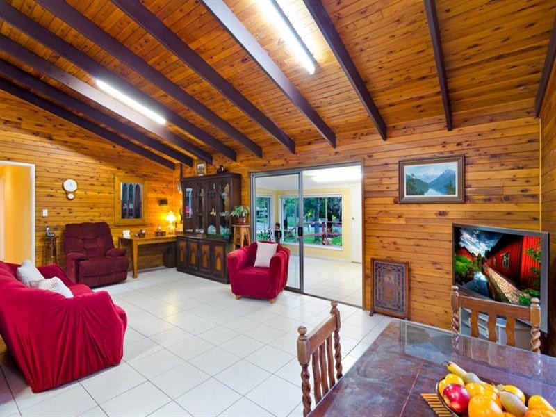 8 Jalinda Court, Currumbin Valley QLD 4223