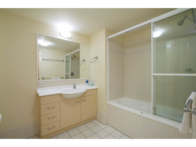 5/437 Golden Four Drive, Tugun QLD 4224