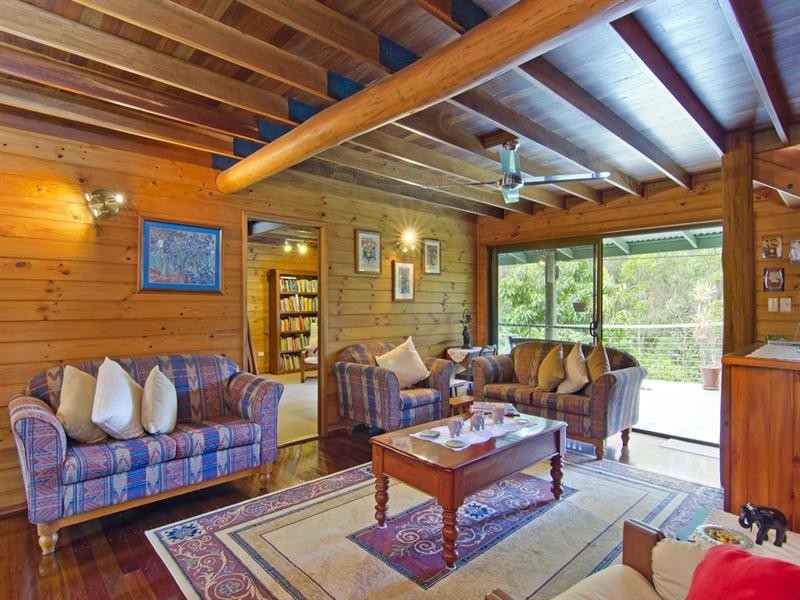 98 Nancol Drive, Tallebudgera Valley QLD 4228