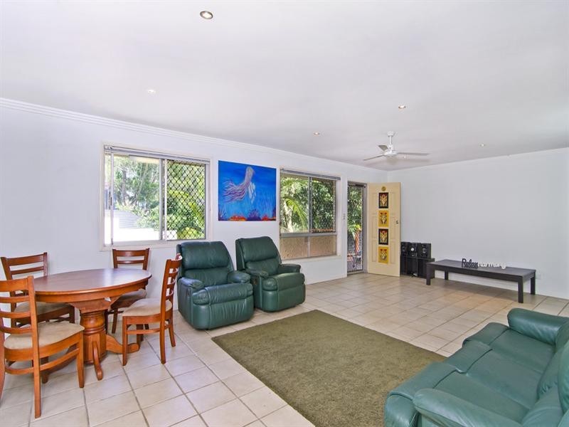 9 Attinga Street, Tugun QLD 4224