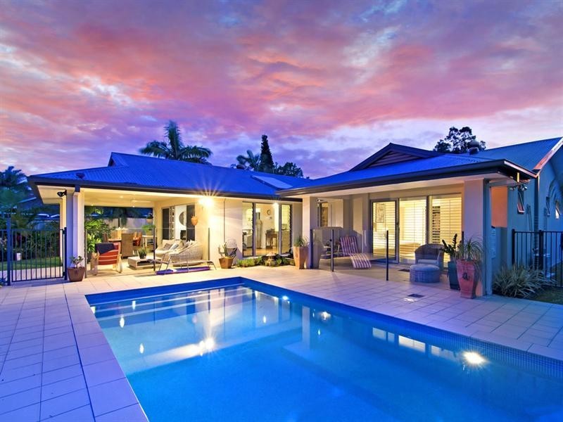 75 Murtha Drive, Elanora QLD 4221