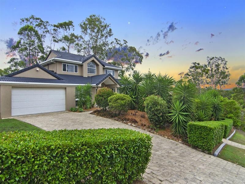 40 Buckingham Way, Elanora QLD 4221