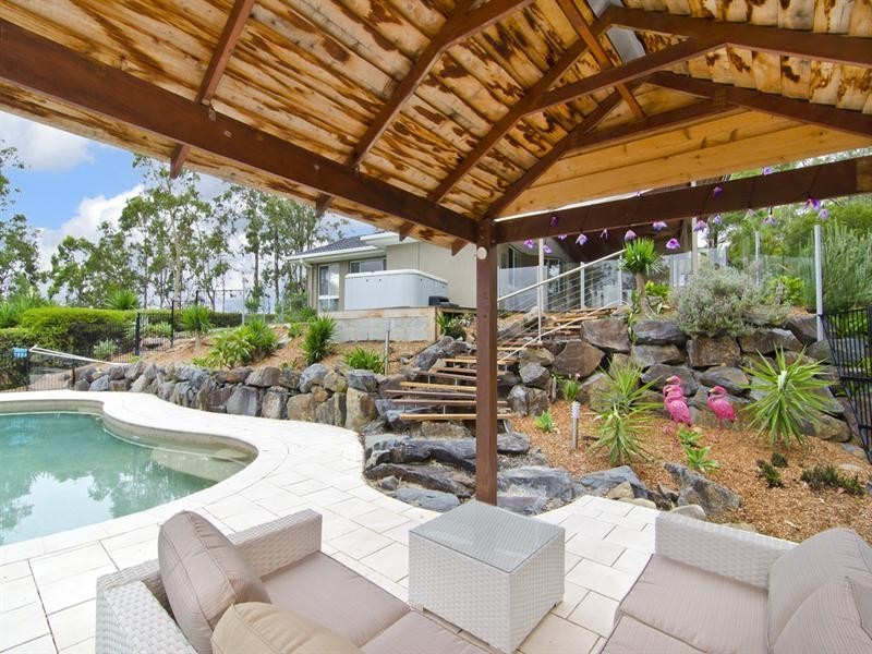 40 Buckingham Way, Elanora QLD 4221