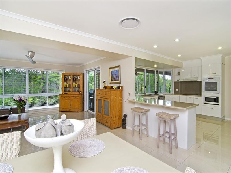 40 Buckingham Way, Elanora QLD 4221