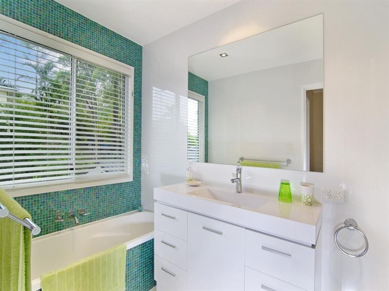 40 Buckingham Way, Elanora QLD 4221