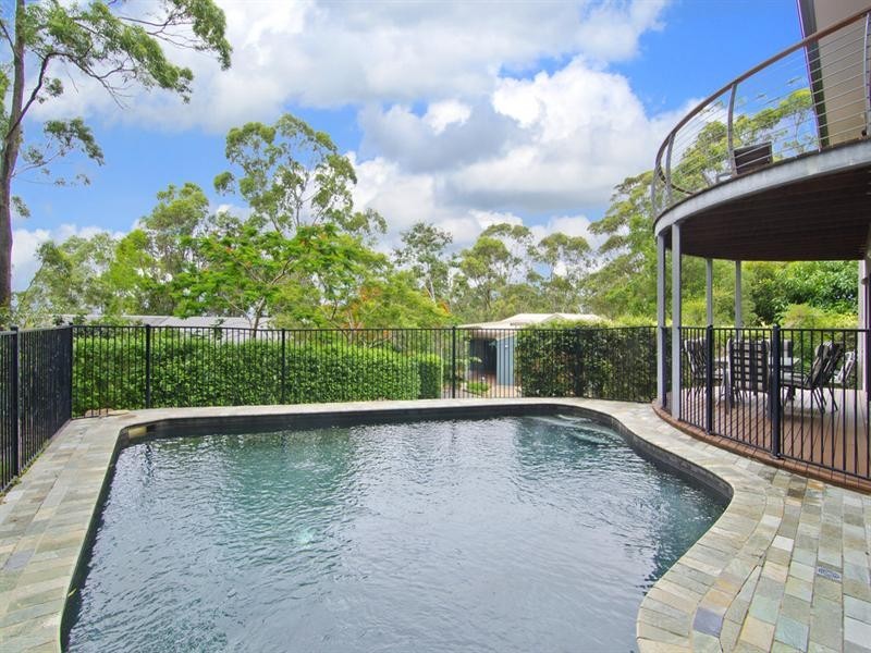 2 Sanctuary Crest Drive, Currumbin QLD 4223