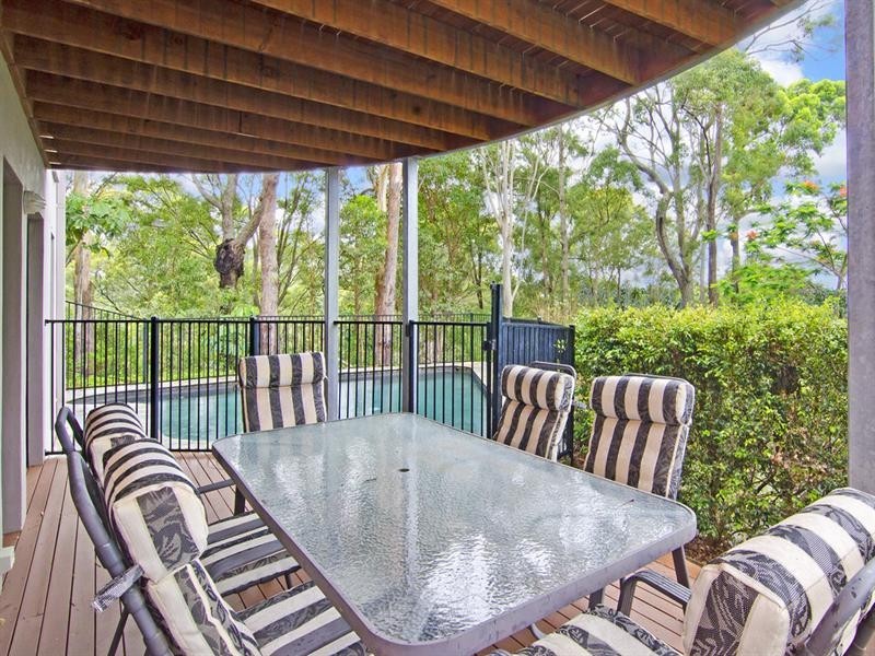 2 Sanctuary Crest Drive, Currumbin QLD 4223
