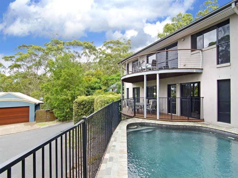 2 Sanctuary Crest Drive, Currumbin QLD 4223