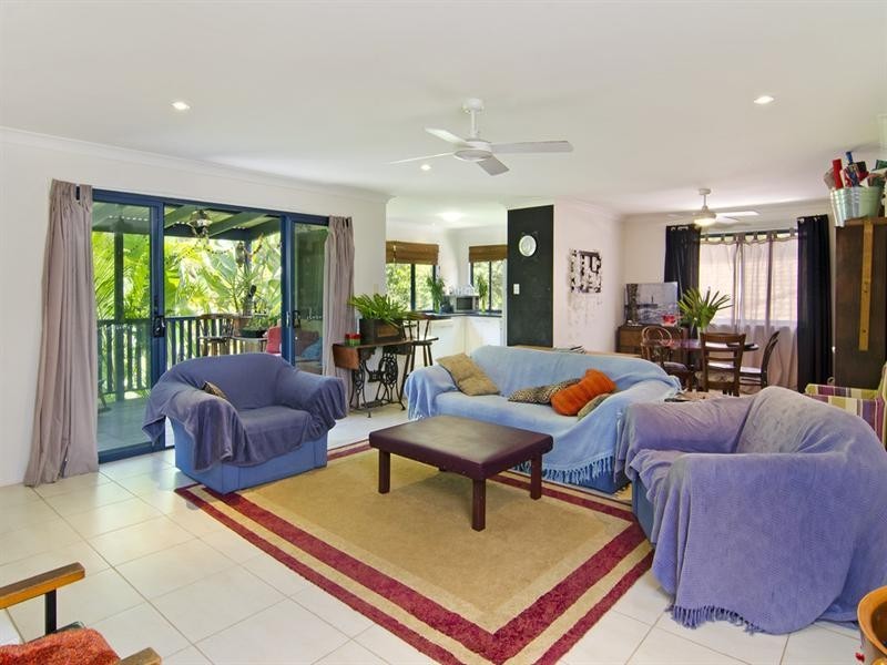 36 Leopard Avenue, Elanora QLD 4221