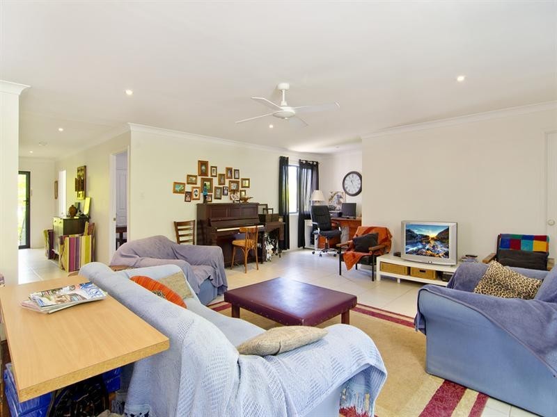 36 Leopard Avenue, Elanora QLD 4221