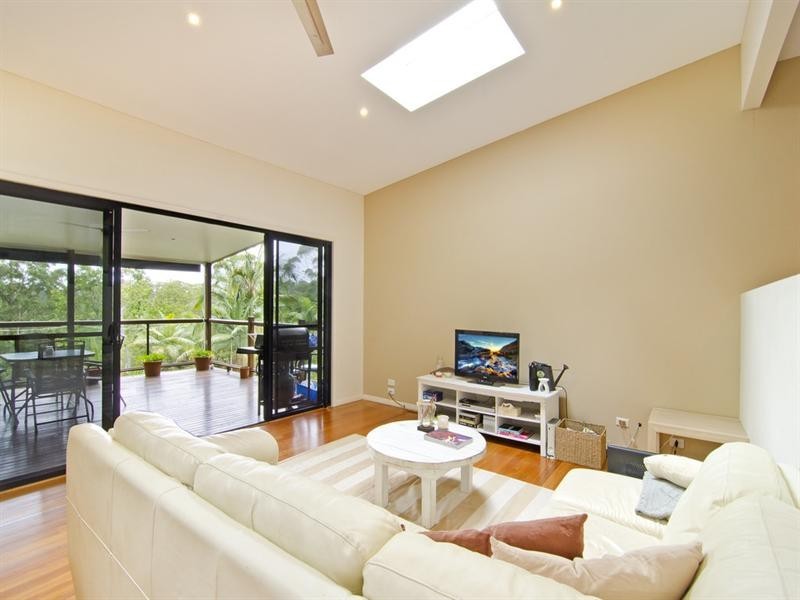 18 Fernleigh Court, Currumbin QLD 4223