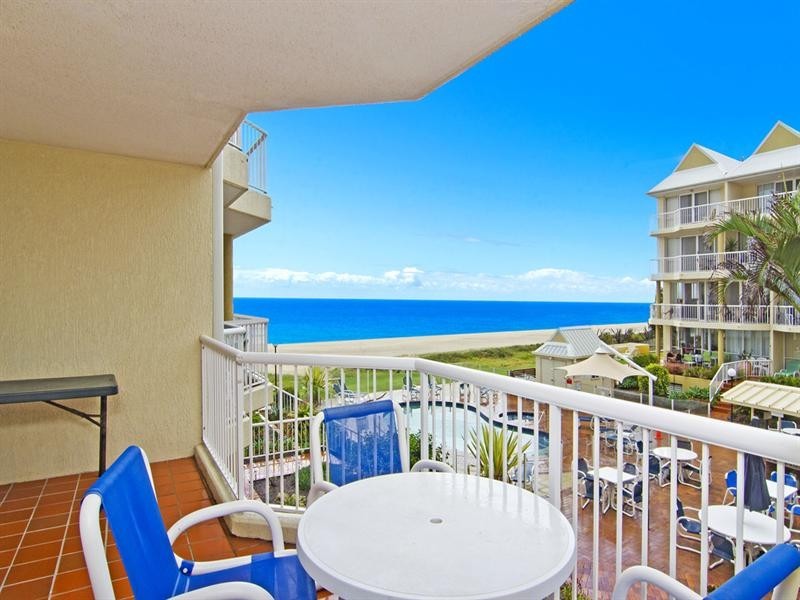 22/329 Golden Four Drive, Tugun QLD 4224