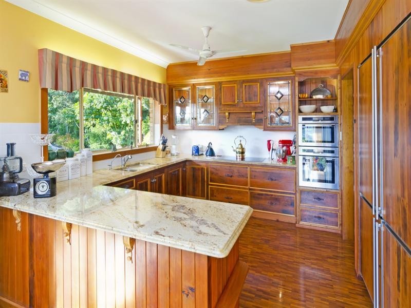 20 Jamberoo Court, Tallebudgera QLD 4228