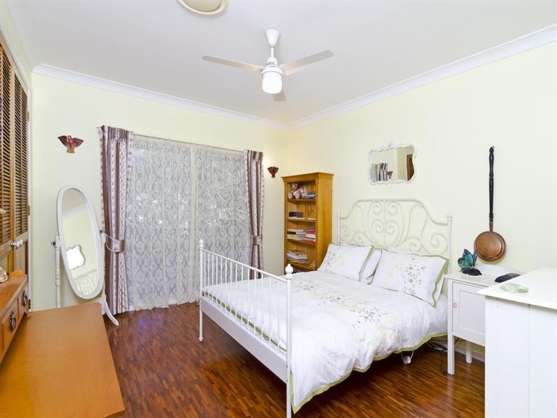 20 Jamberoo Court, Tallebudgera QLD 4228