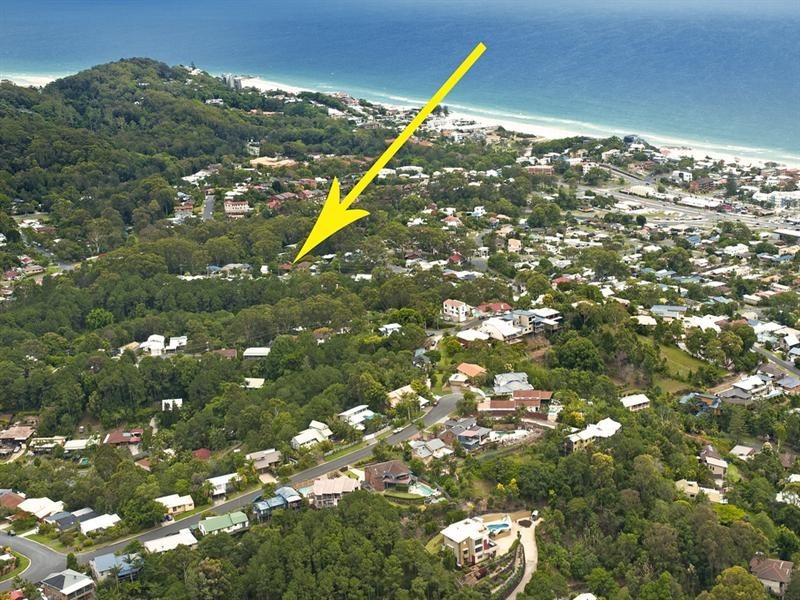92 Illawarra Crescent, Tugun QLD 4224