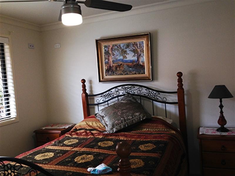 11 Cosmos Court, Elanora QLD 4221