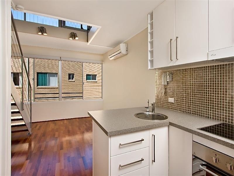 7/6 Nalla Court, Palm Beach QLD 4221