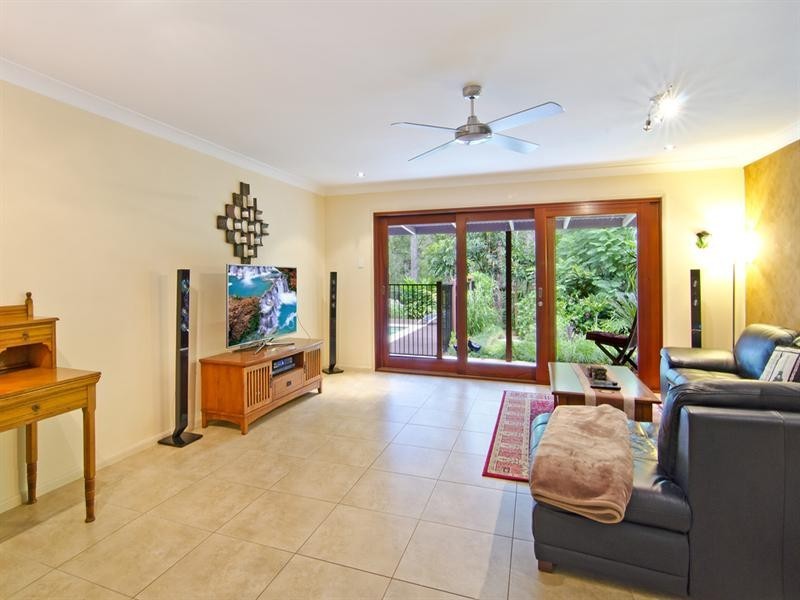 39 Luxton Court, Tallebudgera Valley QLD 4228