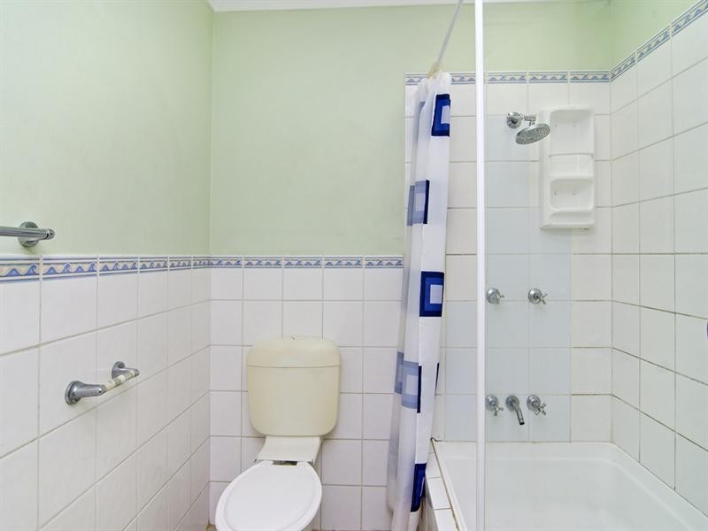 2/34 Guineas Creek Road, Currumbin Waters QLD 4223