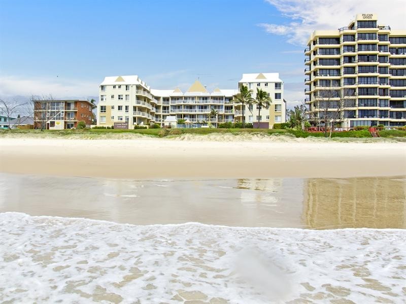 13/329 Golden Four Drive, Tugun QLD 4224