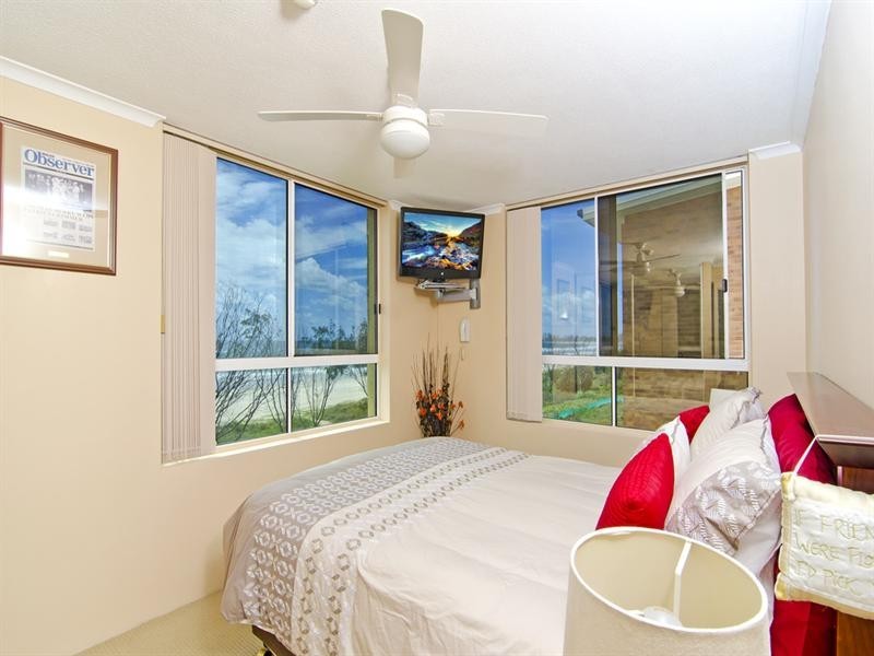 13/329 Golden Four Drive, Tugun QLD 4224