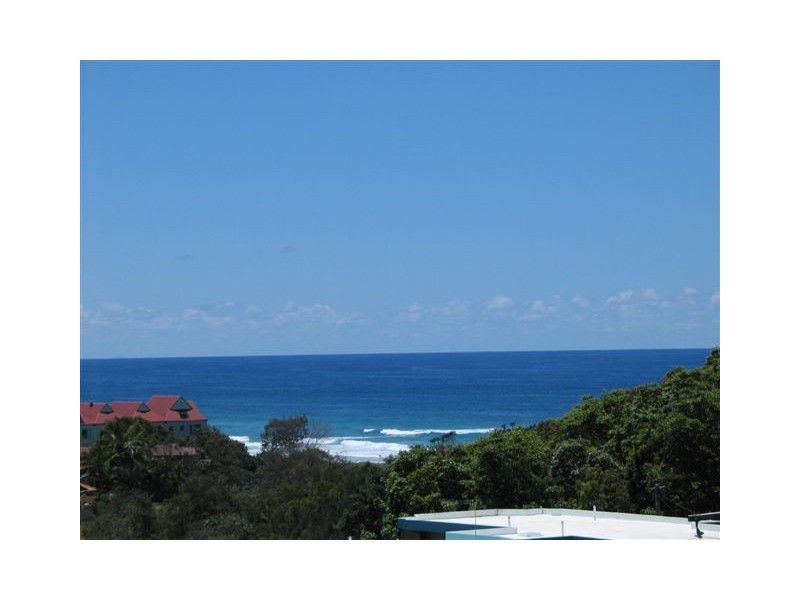2/10 Teemangum Street, Tugun QLD 4224