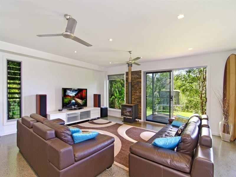 37 Coorabin Court, Tallebudgera QLD 4228