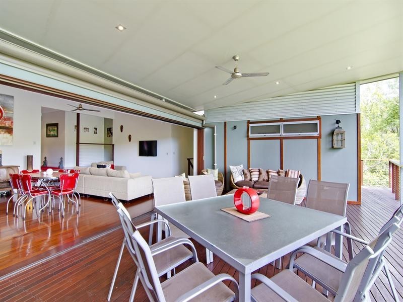 37 Coorabin Court, Tallebudgera QLD 4228