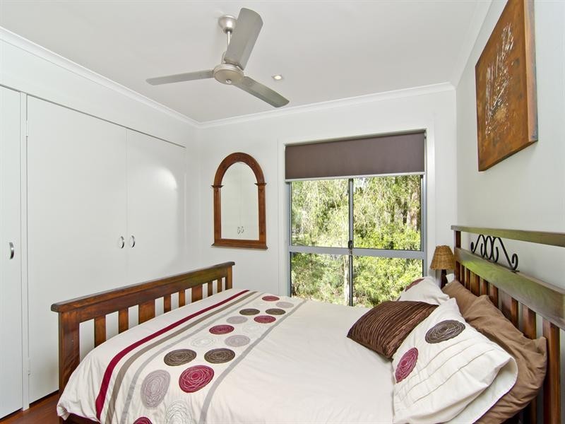 37 Coorabin Court, Tallebudgera QLD 4228