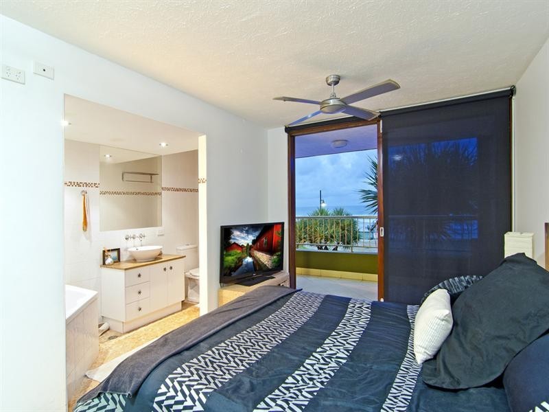 3/778 Pacific Parade, Currumbin QLD 4223