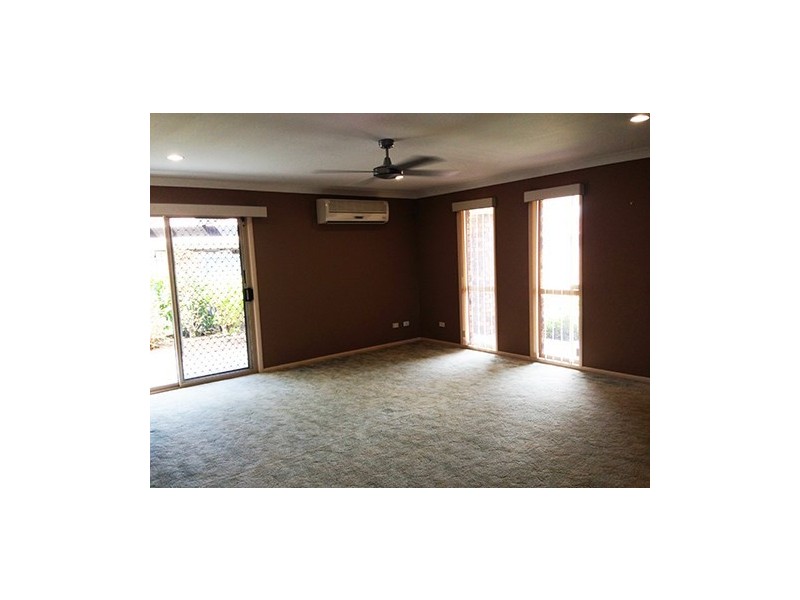 56 Bergamont Street, Elanora QLD 4221