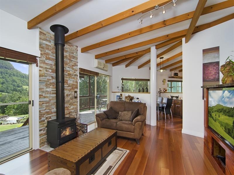 372 Petsch Creek Road, Tallebudgera Valley QLD 4228