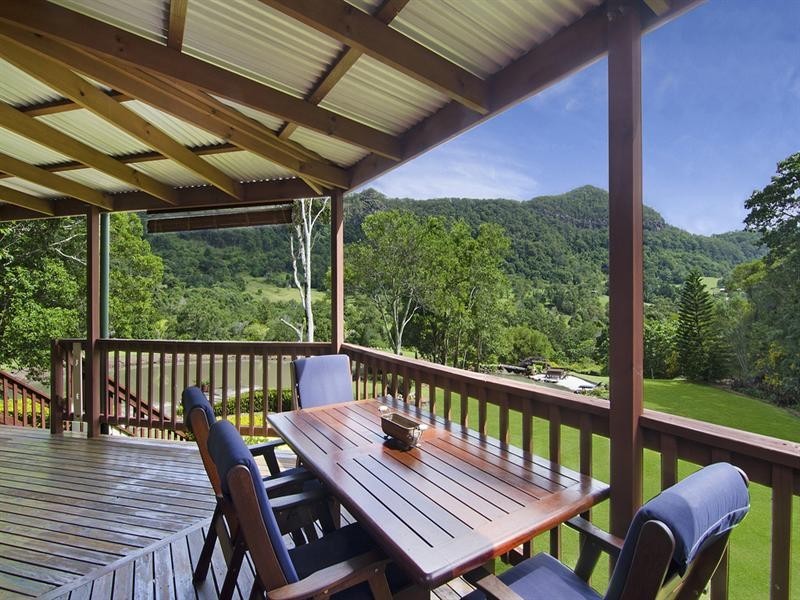372 Petsch Creek Road, Tallebudgera Valley QLD 4228