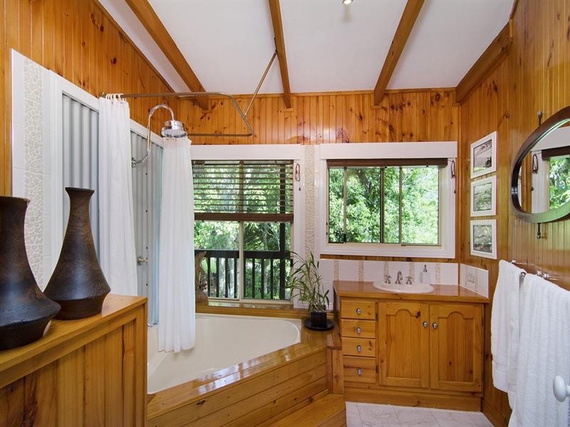 372 Petsch Creek Road, Tallebudgera Valley QLD 4228