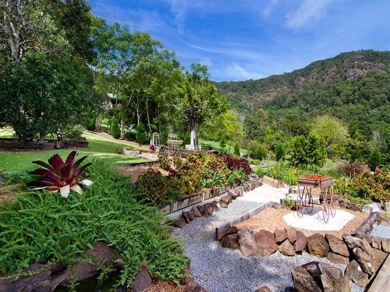 372 Petsch Creek Road, Tallebudgera Valley QLD 4228