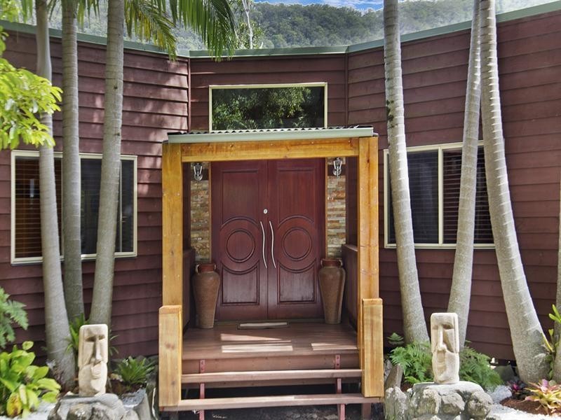 372 Petsch Creek Road, Tallebudgera Valley QLD 4228