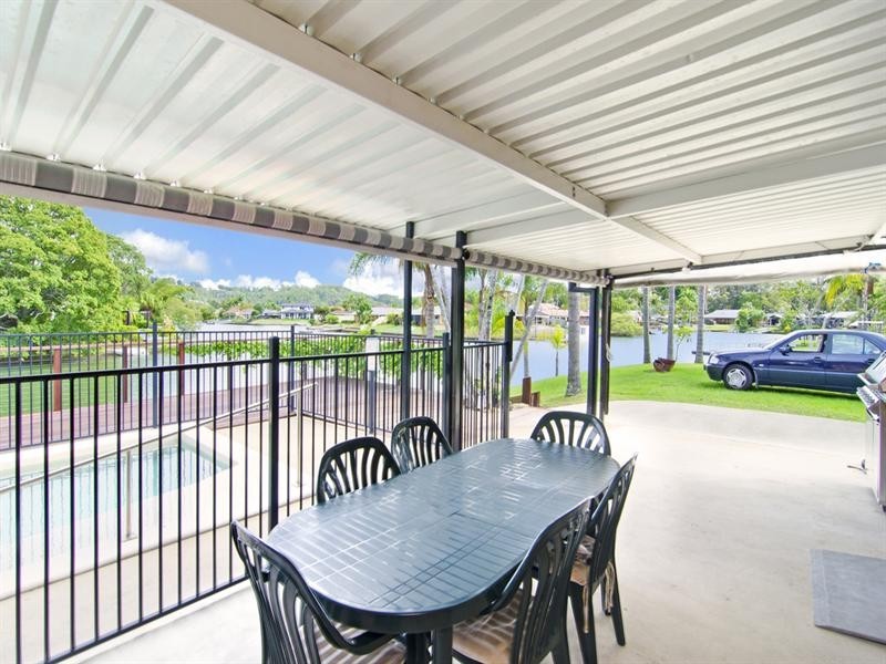 141 Currumbin Creek Road, Currumbin Waters QLD 4223