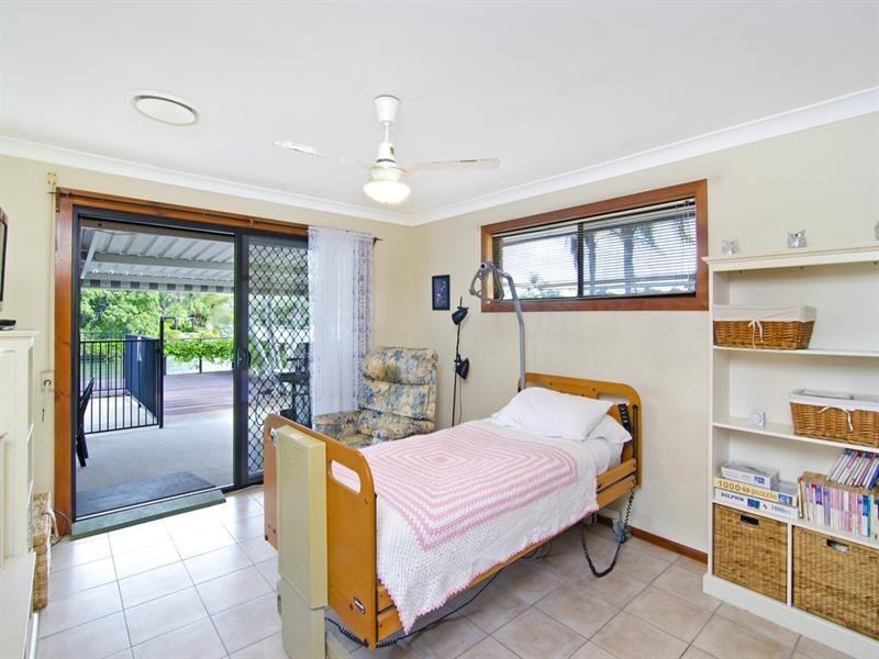 141 Currumbin Creek Road, Currumbin Waters QLD 4223