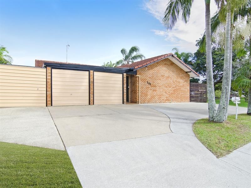 141 Currumbin Creek Road, Currumbin Waters QLD 4223