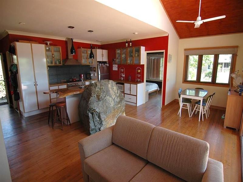 12 Creek Way, Currumbin Valley QLD 4223