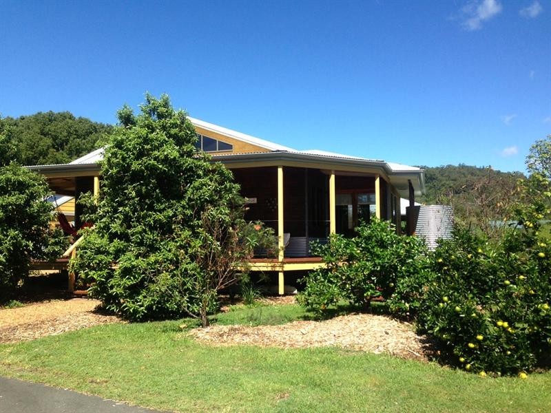 12 Creek Way, Currumbin Valley QLD 4223