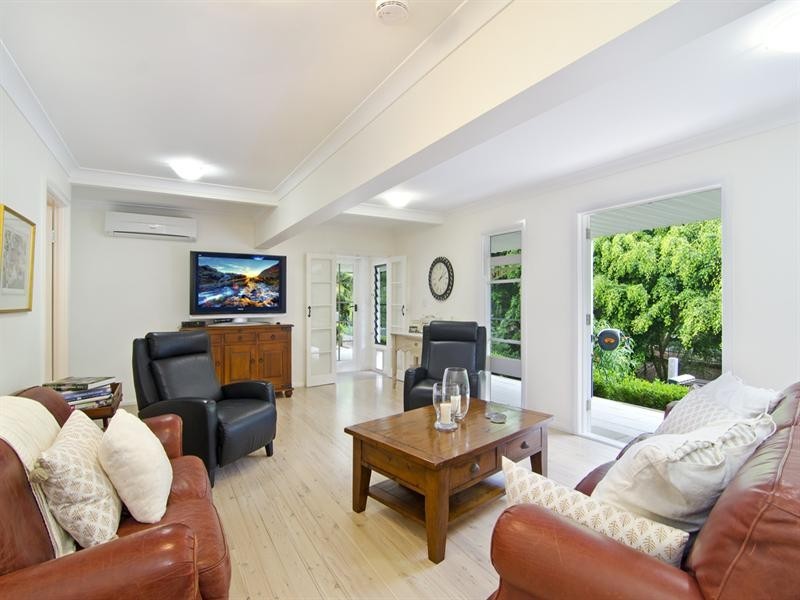 42 Dudgeon Drive, Tallebudgera QLD 4228