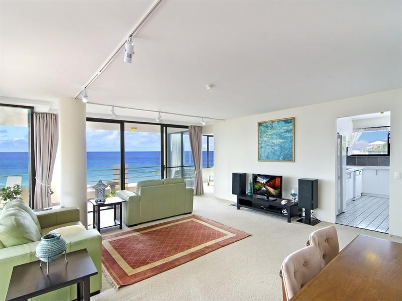 2/794 Pacific Parade, Currumbin QLD 4223
